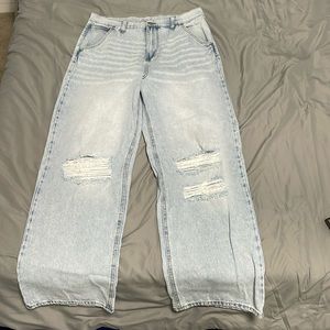 Jeans - high waisted wide legs